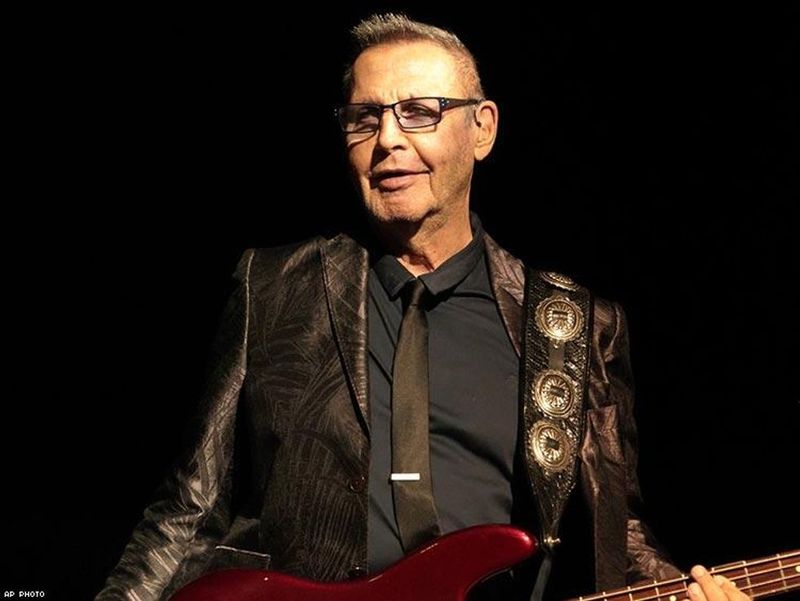 Chuck Panozzo (Styx)