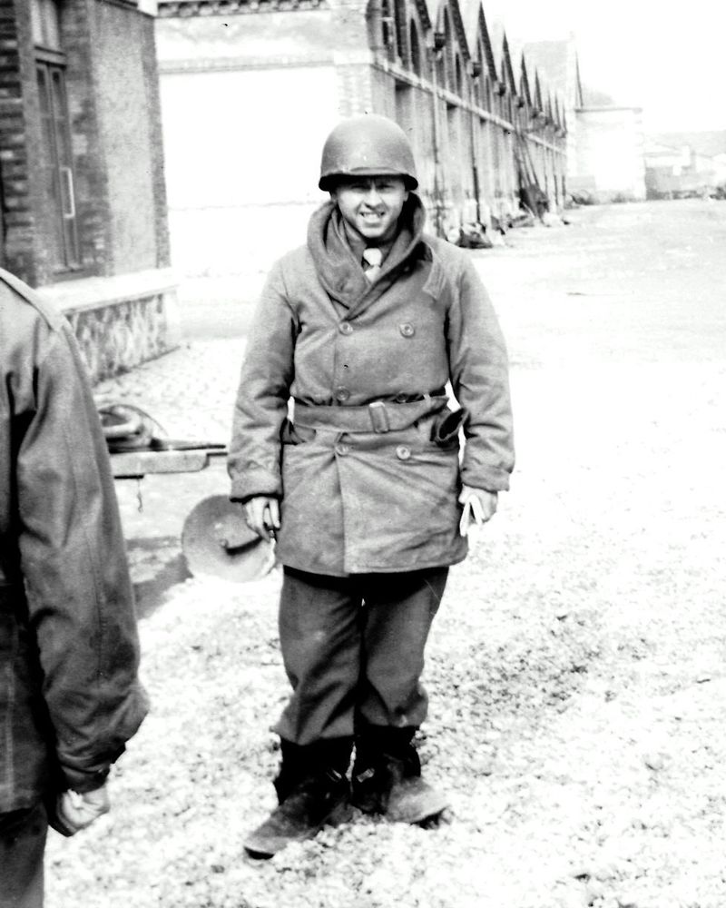 Mickey Rooney (WWII) – Army Entertainer