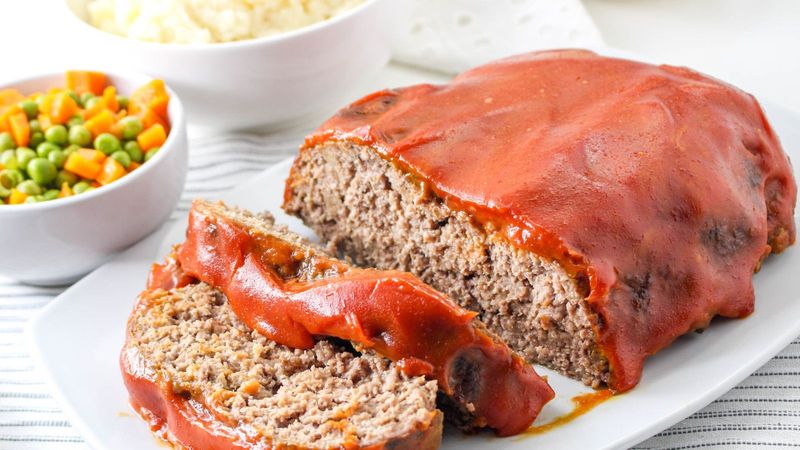 Meatloaf with Saltine Crackers