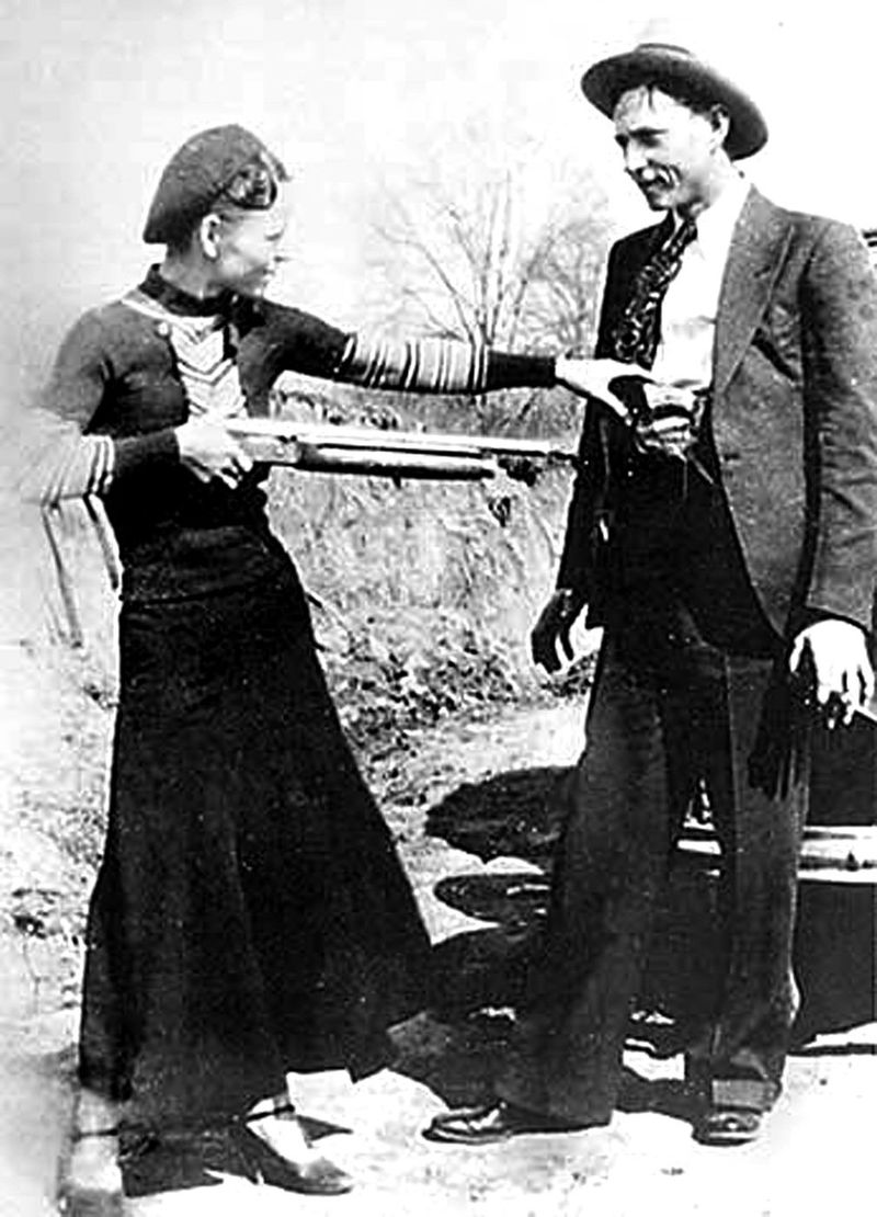 Bonnie & Clyde (1932–1934)