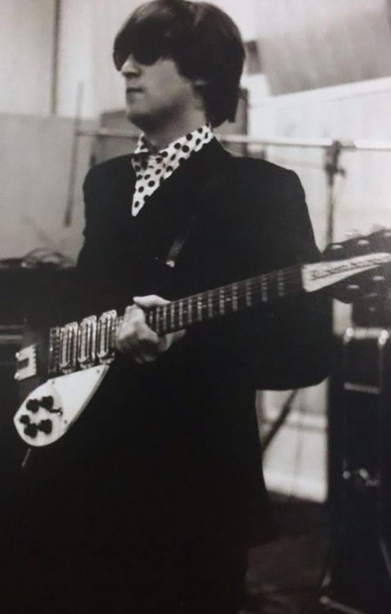 John Lennon’s Rickenbacker 325