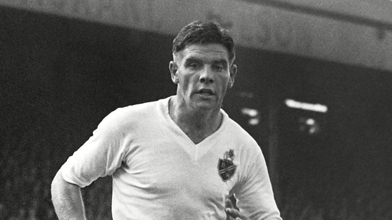 Tommy Banks, English footballer, 2024