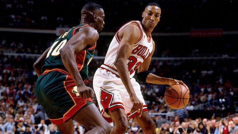 Scottie Pippen: Jordan's Sidekick Shortchanged Himself