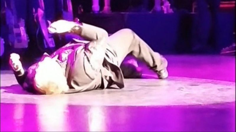 Meat Loaf Collapsed on Stage—Multiple Times