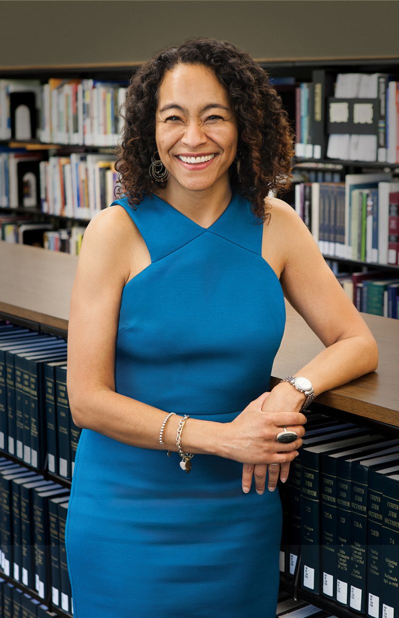 L. Song Richardson (b. 1970) – The Mind-Changer