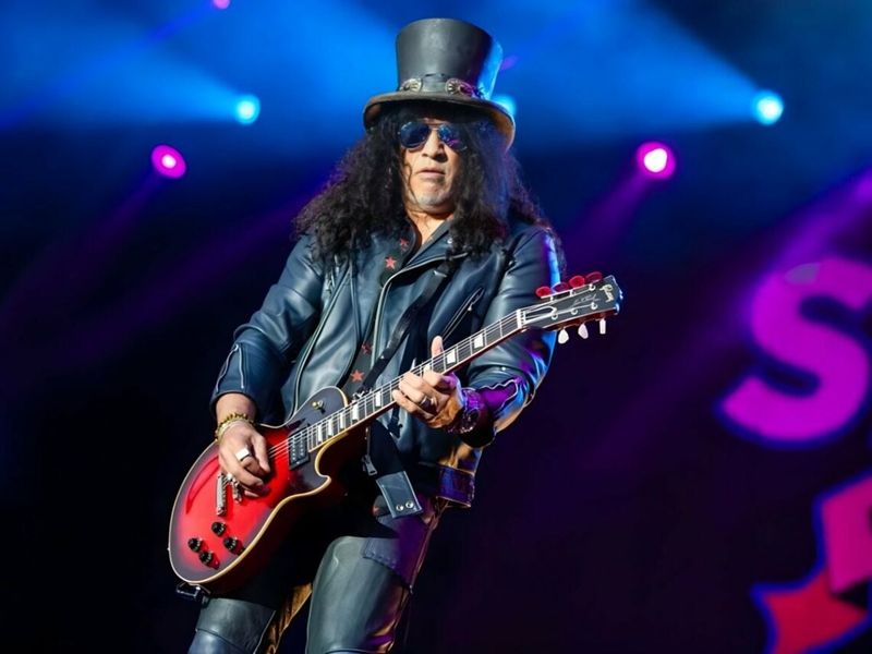 Slash Flatlined for Eight Minutes