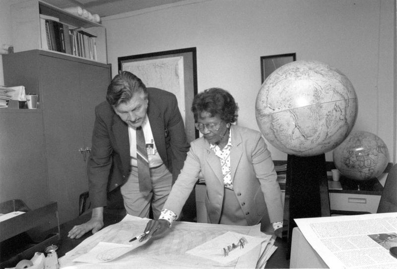 Dr. Gladys West (b. 1930) – The Hidden GPS Architect