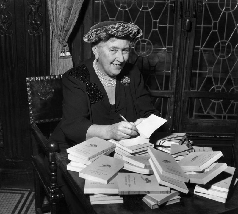 Agatha Christie (1976)