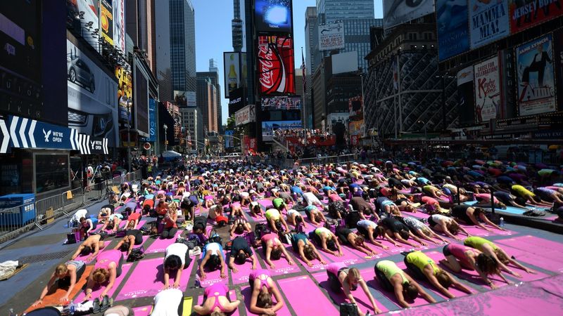 Global Yogis Unite