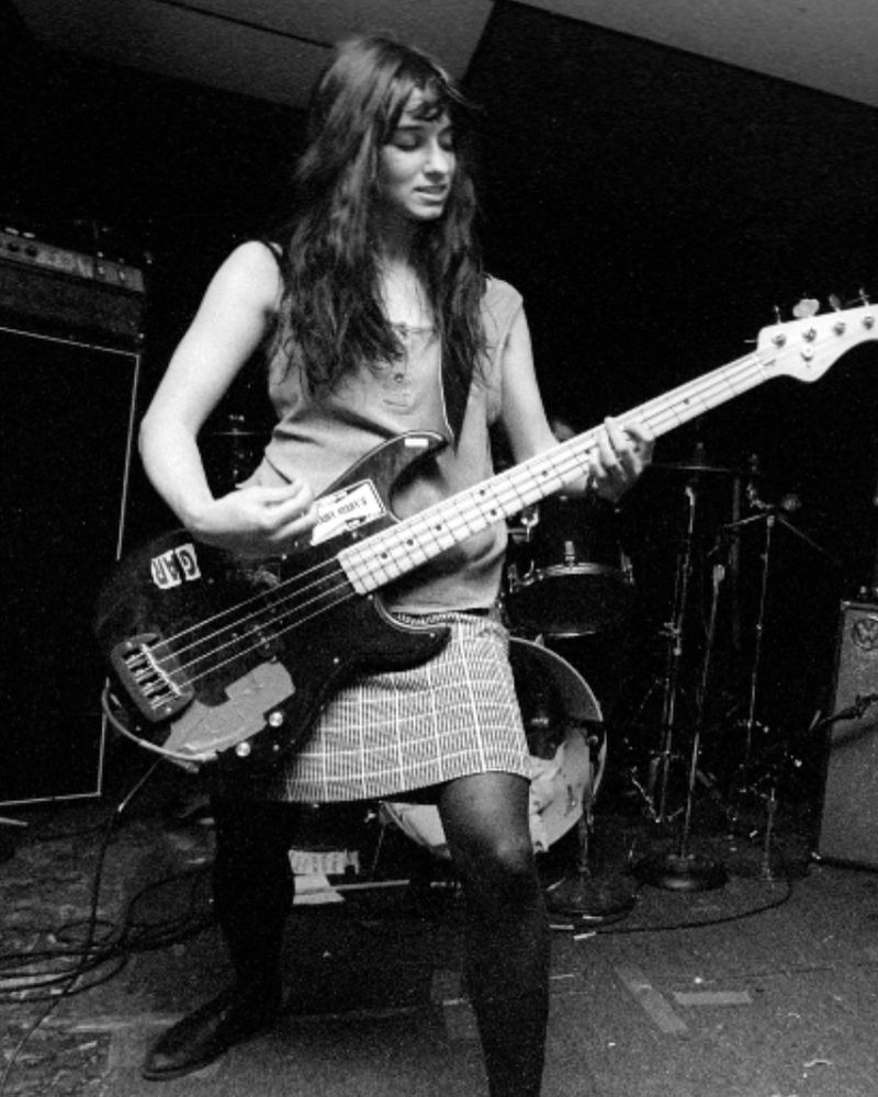 Kristen Pfaff, American rock bassist (Hole), 1994