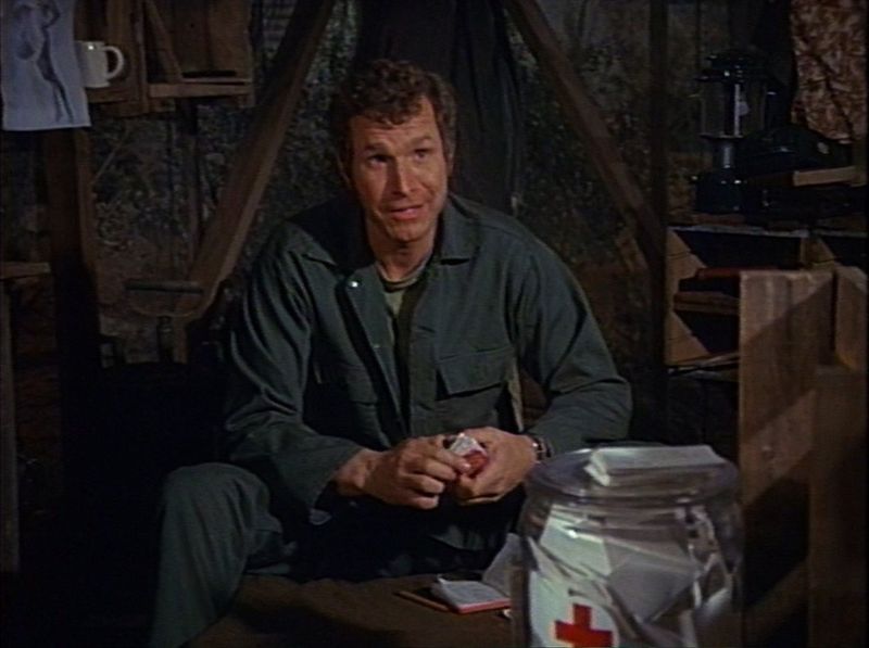 Wayne Rogers: The Surgeon With a Mischievous Streak