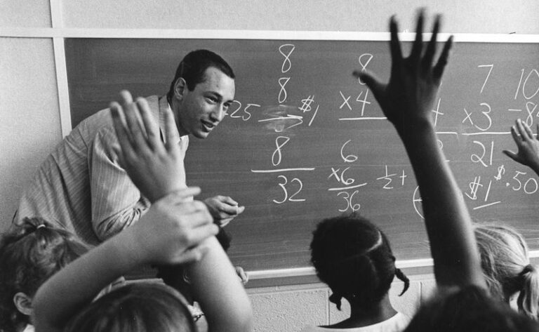 Forget Today's School Problems - These 17 '60s School Methods Actually ...