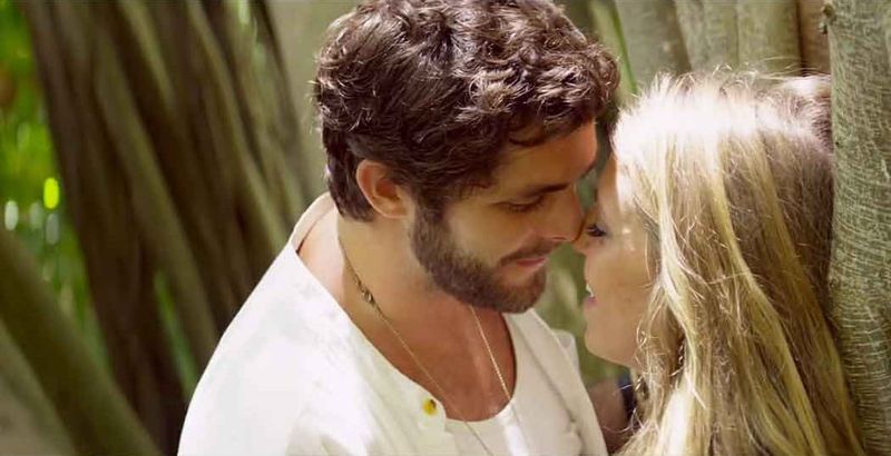 “Die a Happy Man” – Thomas Rhett (2015)