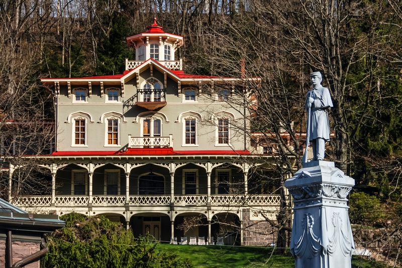 Jim Thorpe, Pennsylvania: The Alps of America