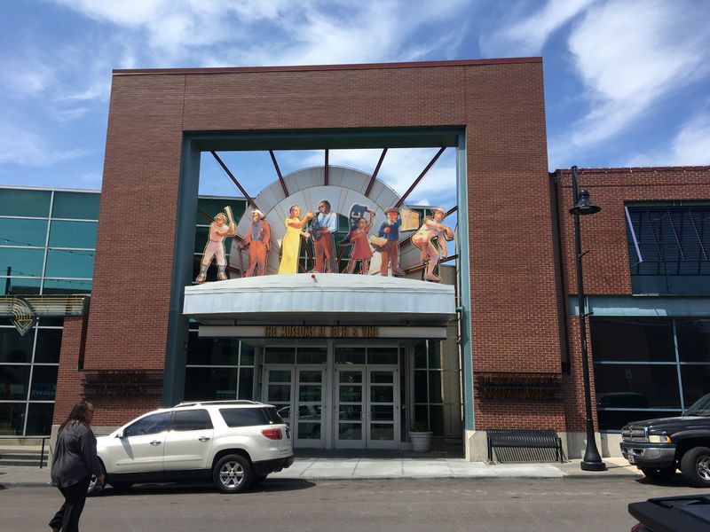 Negro Leagues Baseball Museum (Kansas City, MO)