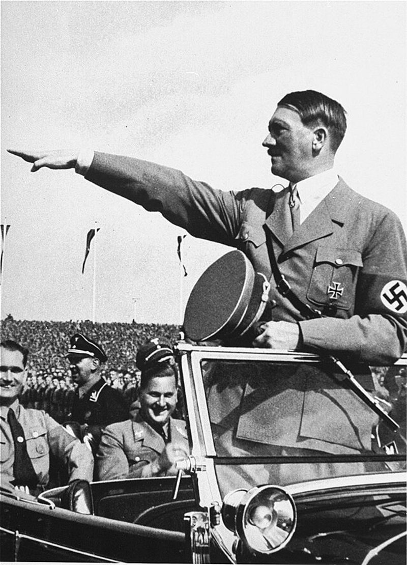 Adolf Hitler 🇩🇪