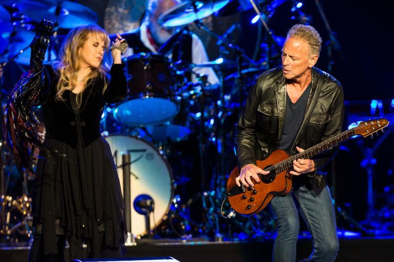 Fleetwood Mac – Love, Betrayal, and Onstage Meltdowns
