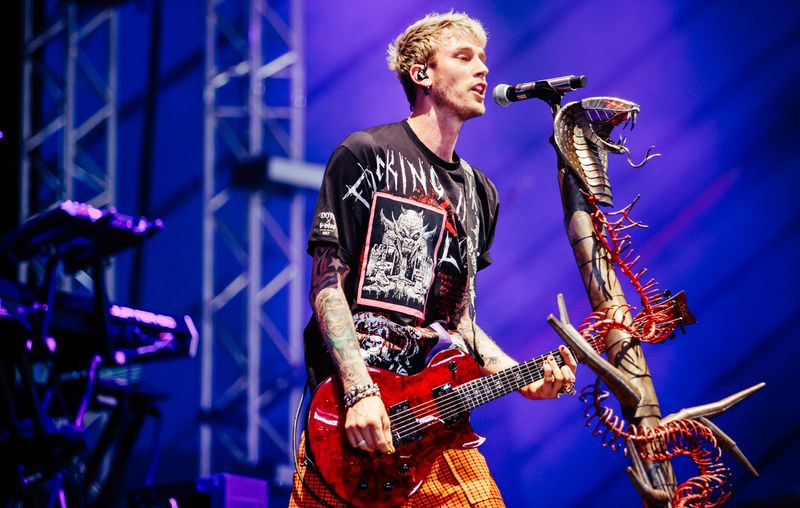 Machine Gun Kelly – 
