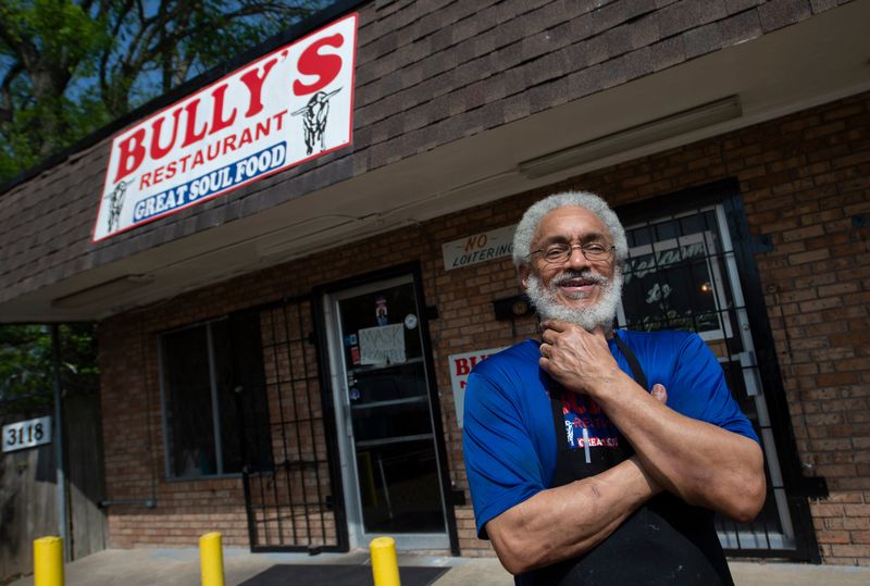 Bully's Restaurant – Jackson, MS