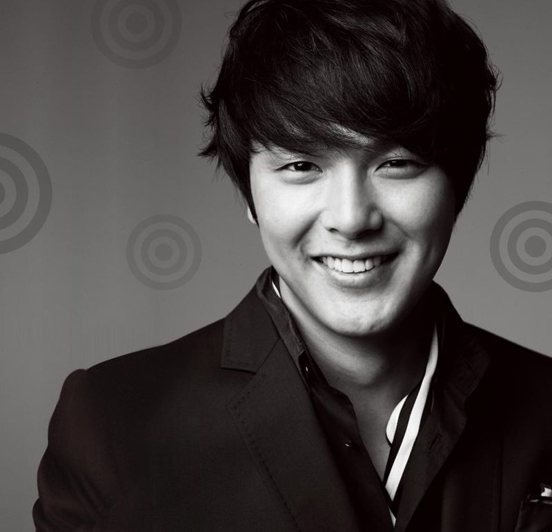 Park Yong-ha, South Korean actor & singer, 2010