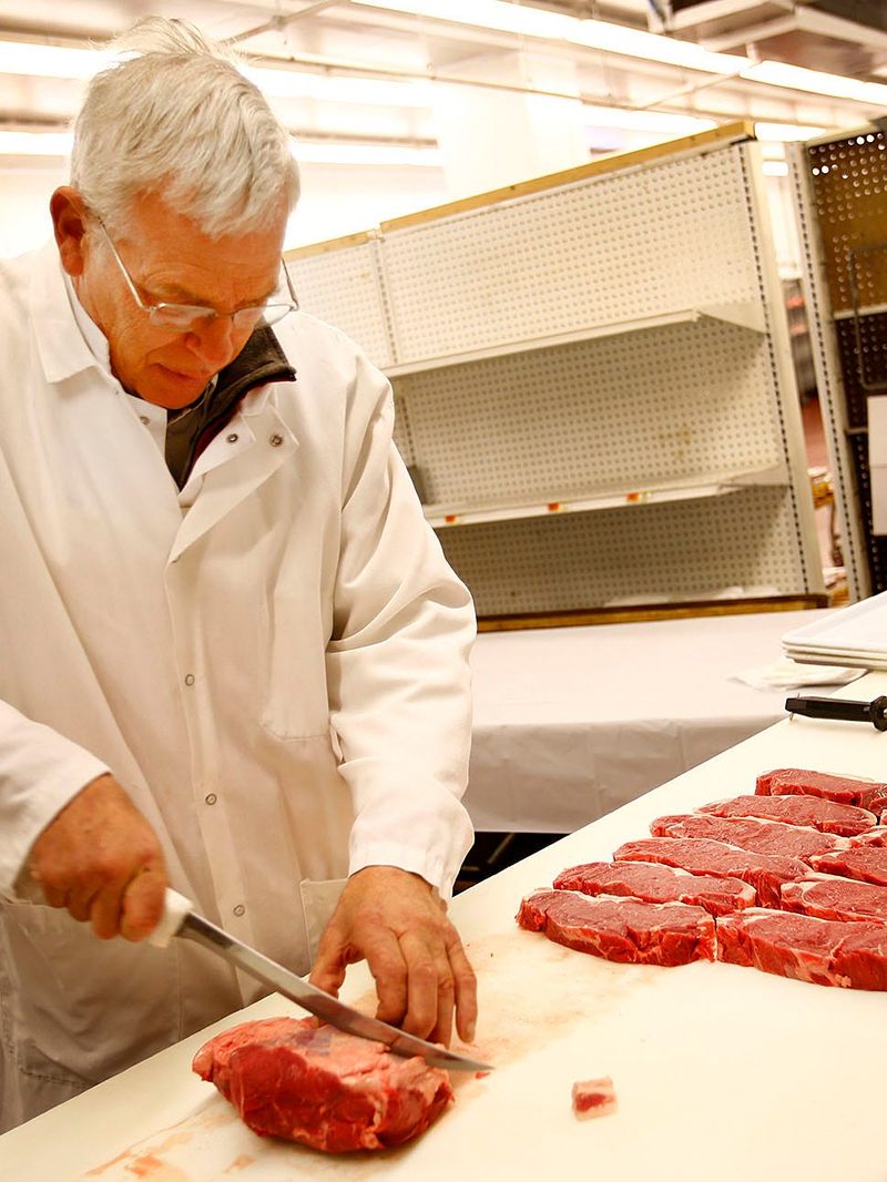 Butchers Carve Out New Careers as Meat Processing Centralizes