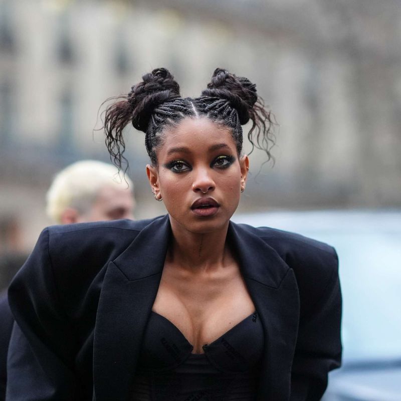 Space Buns (1990s, Gwen Stefani & Princess Leia Vibes)