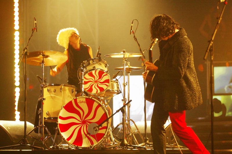 “Seven Nation Army” – The White Stripes (2003)