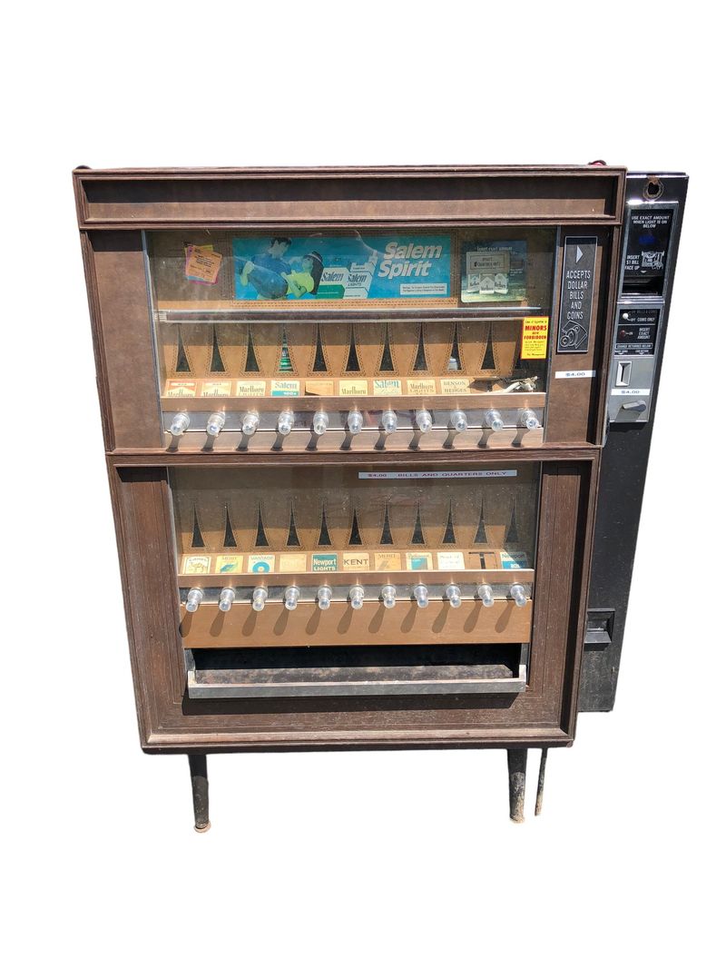 Cigarette Vending Machines 🚬