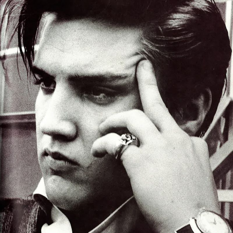 Elvis Presley (1977)