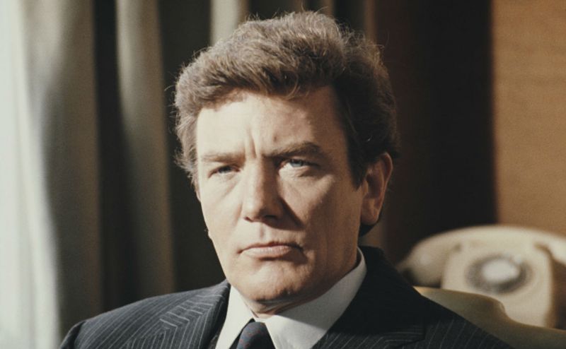 Albert Finney