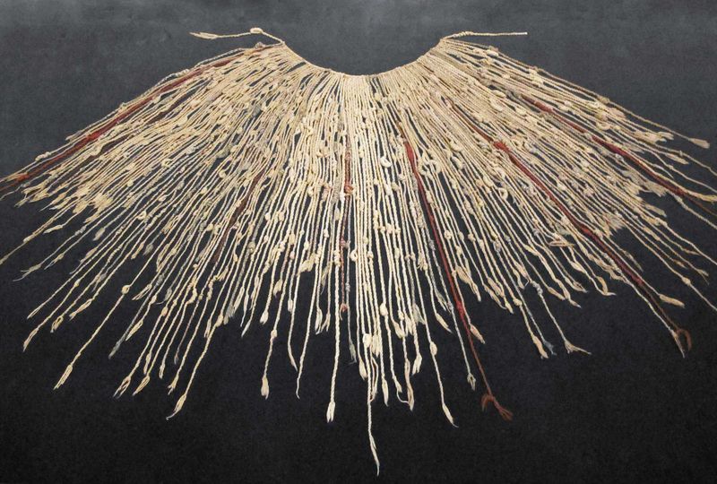 Quipu: Knotted String Computers