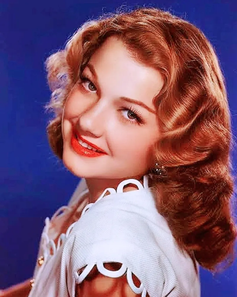 Anne Baxter