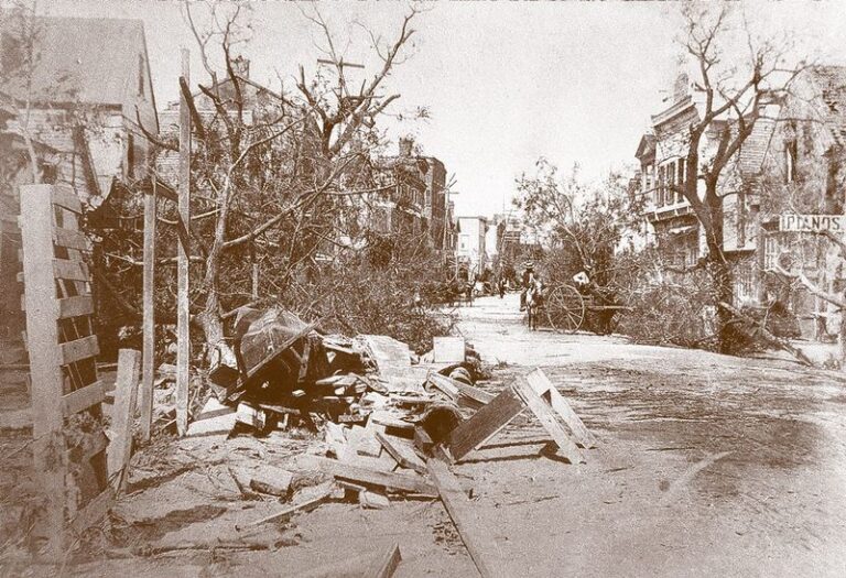 The 10 Deadliest Natural Disasters in U.S. History - Back in Time Today