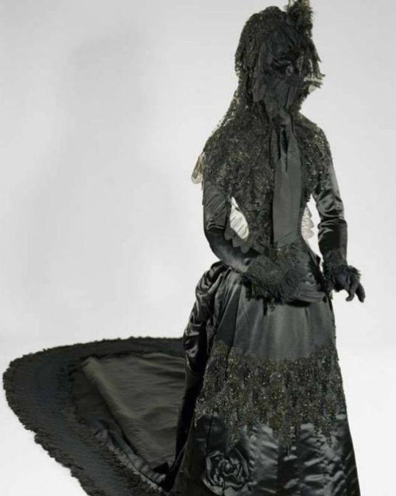 A Veiled Existence