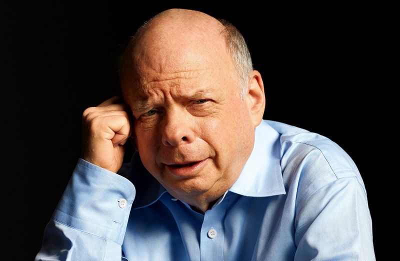 Wallace Shawn