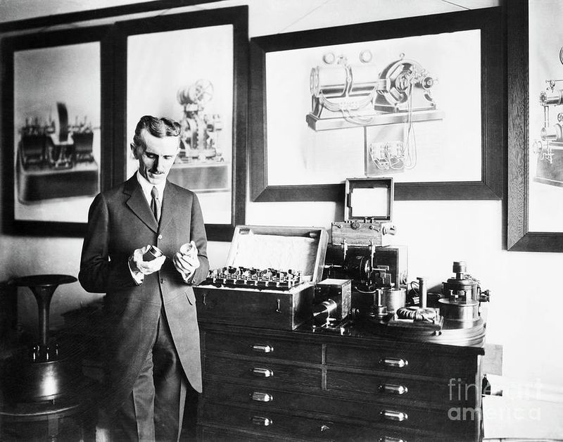 Nikola Tesla’s Lab Coat (1900s)