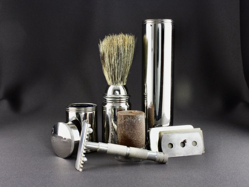 Razors (traditional)