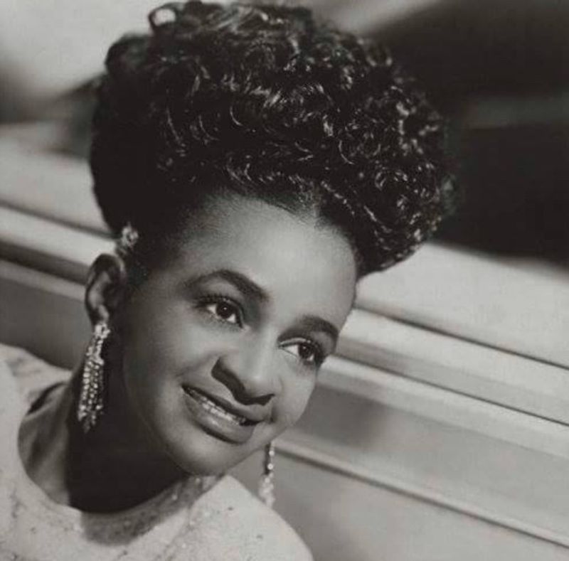 Clara Ward