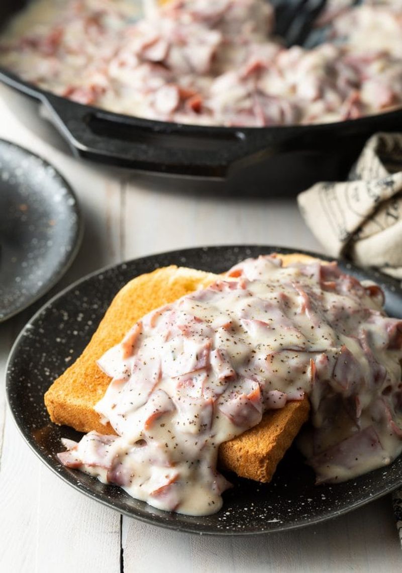 Creamed Chipped Beef on Toast (