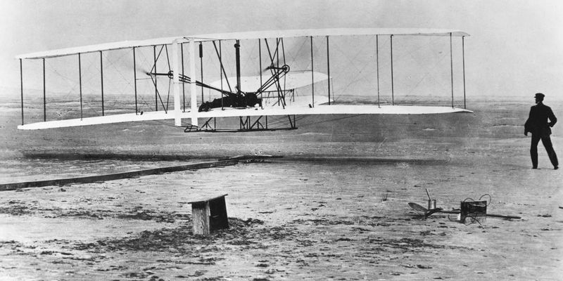 Airplanes (Early 1900s)