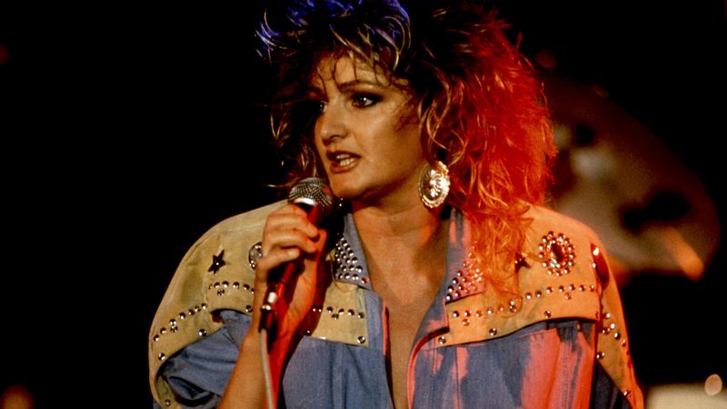 1. “Total Eclipse of the Heart” – Bonnie Tyler (1983)