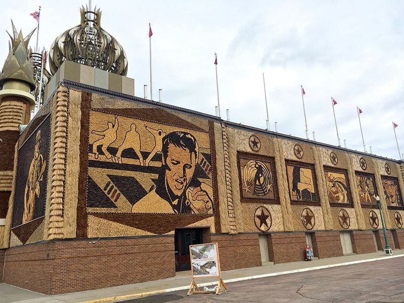 The Corn Palace (South Dakota)