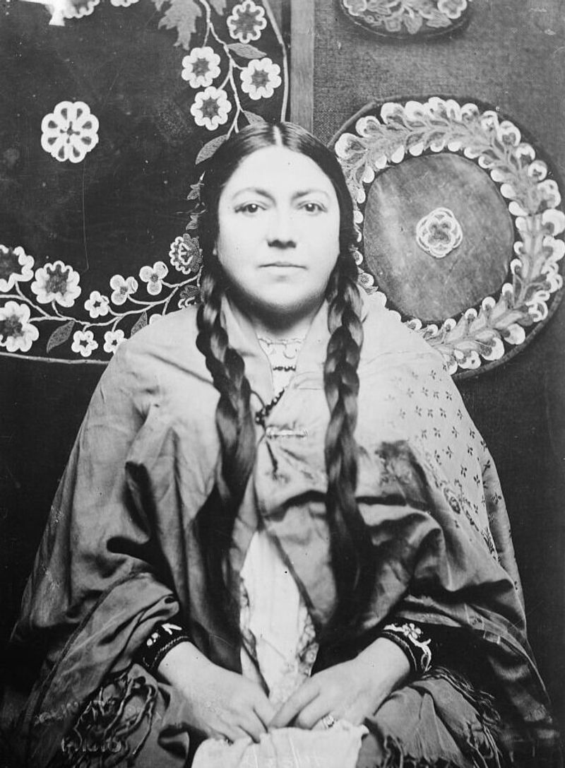 Zitkála-Šá: The Native American Rights Pioneer