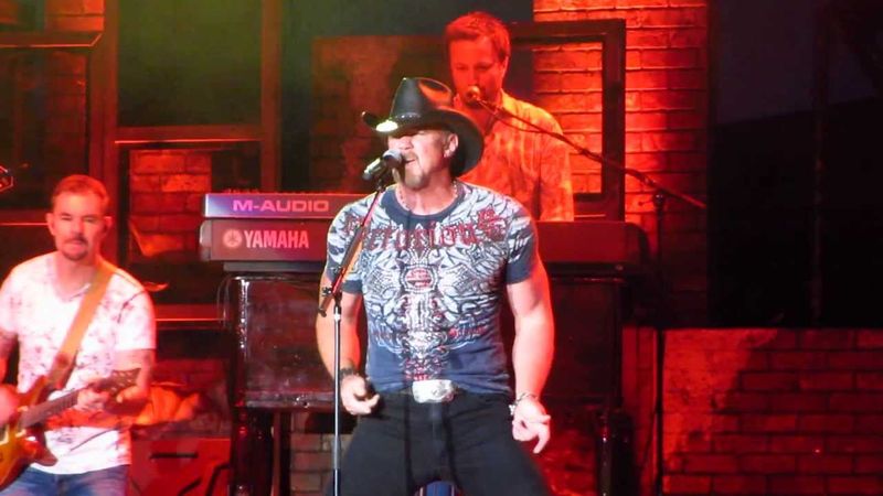 “Swing” – Trace Adkins