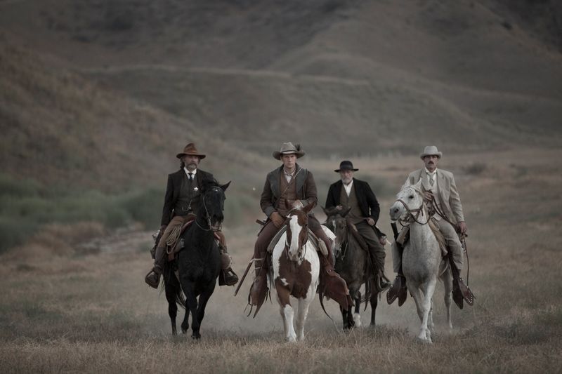 Bone Tomahawk (2015)