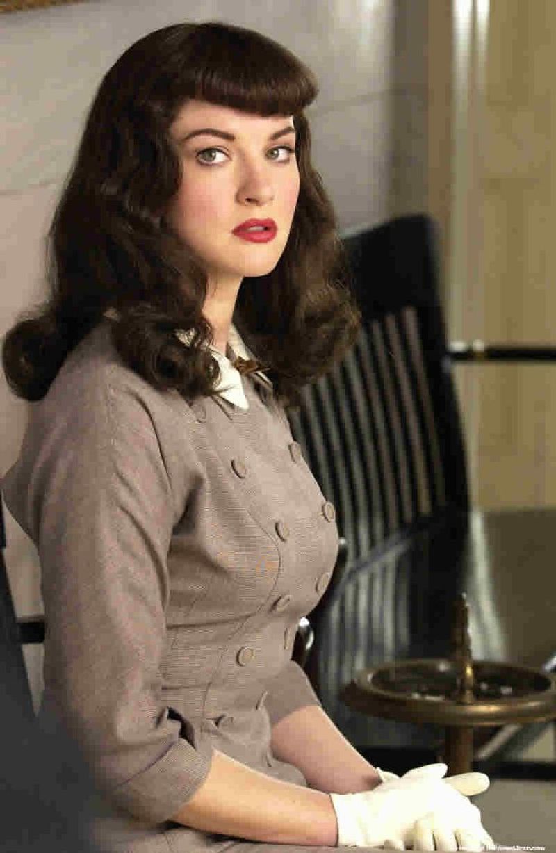 Betty Page Bangs
