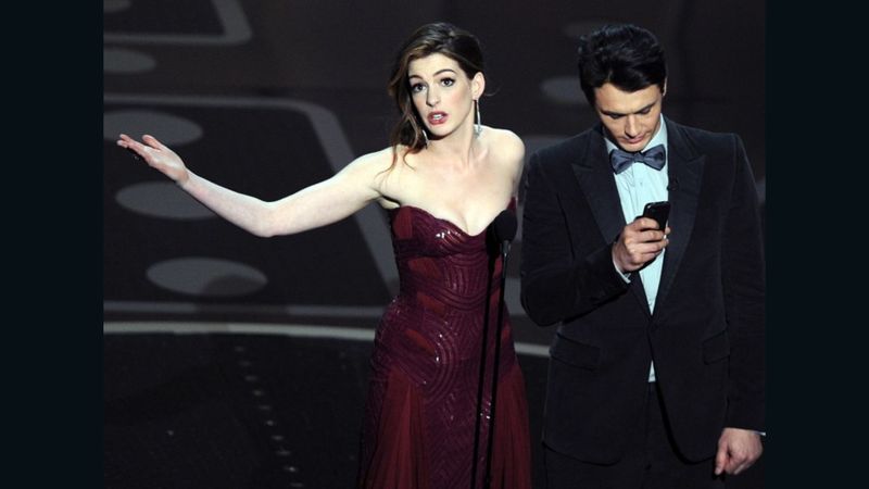 James Franco & Anne Hathaway’s Trainwreck Hosting (2011)