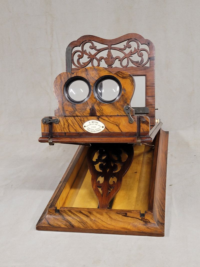 The Stereoscope