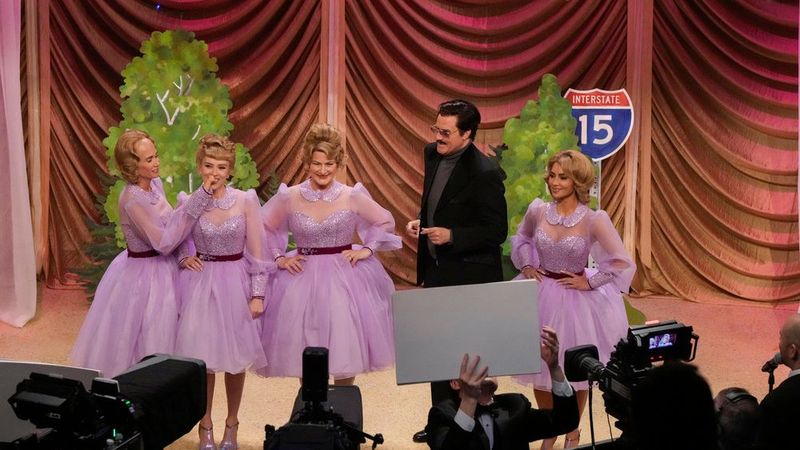 Dooneese and the Maharelle Sisters (2008–2012)