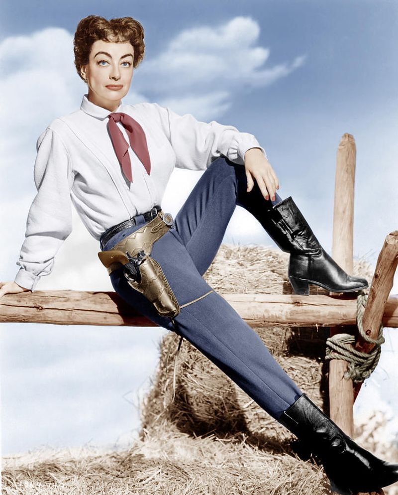 Johnny Guitar (1954) – A Campy, Feminist Fever Dream